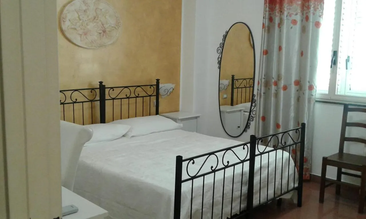 Pensjonat Pensione S. Antonio Ristorante Silvia Furci Siculo Włochy